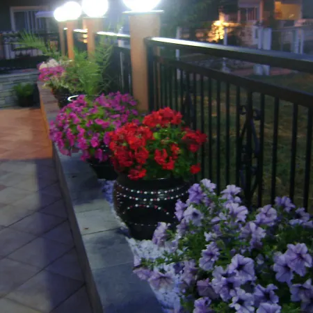 Markos 2 Aparthotel *